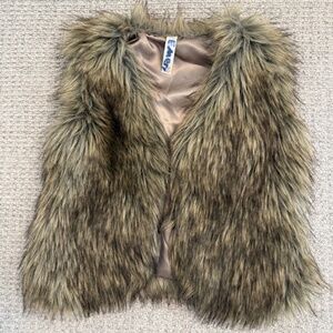 Faux fur vest